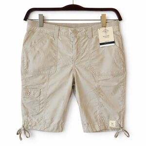 St. John's Bay Women's Tan Cargo Shorts
